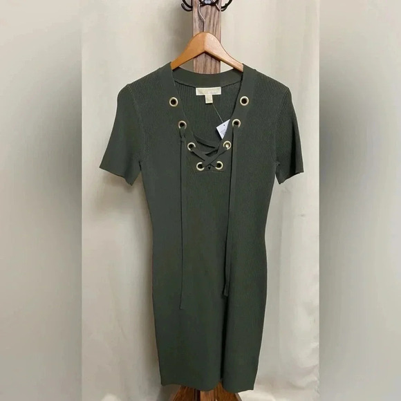Michael Kors Knit Ribbed Short Sleeve Lace-up‎ Bodycon GREEN Mini Dress Med NWT - Picture 4 of 8